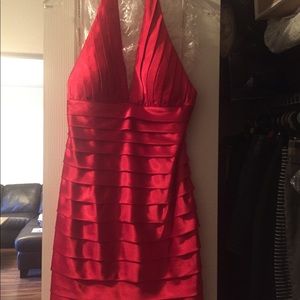 Ref Evening dress says size 11 fits more like a 8